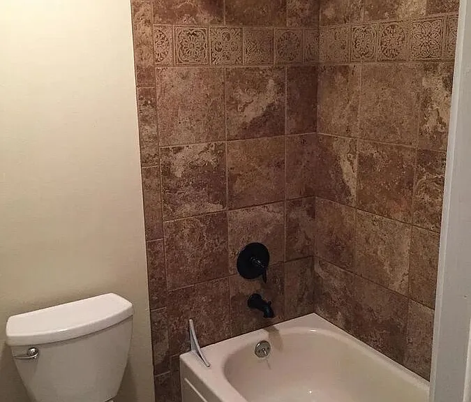 2728 E Geddes Ave — Photo 11