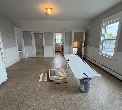 2nd image of 154 Pelham St #2