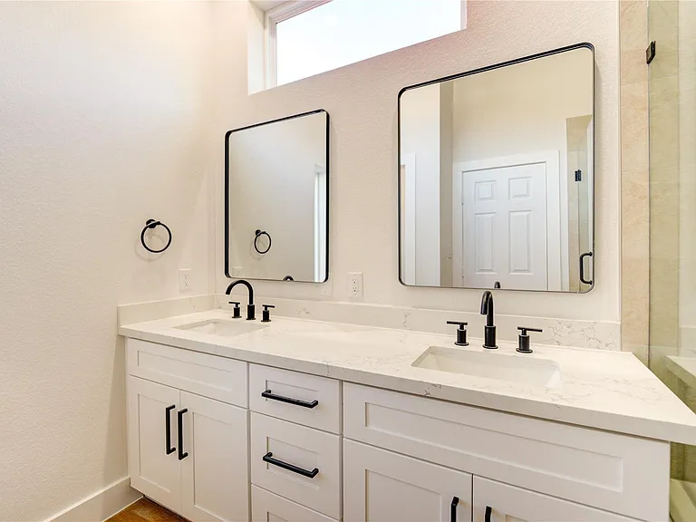 1217 Dewalt St — Photo 13