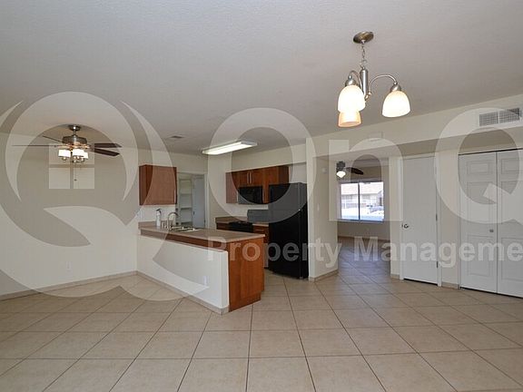 3rd image of 3141 E Pueblo Ave