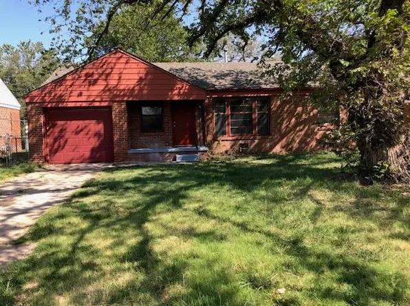 509 S Barlow St, Wichita, KS 67207