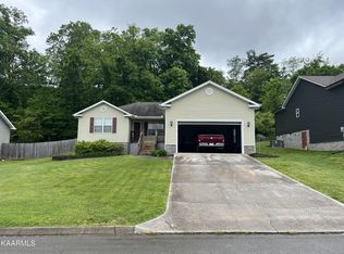 183 Cornerstone Cir, Clinton, TN 37716