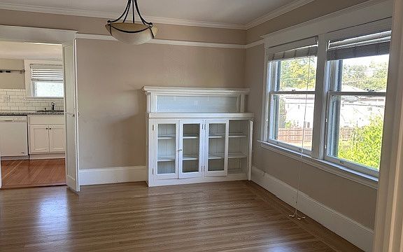 2nd image of 1916 21st St APT A