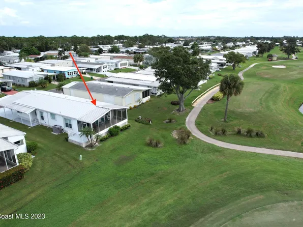 1065 Royal Palm Dr, Barefoot Bay, FL 32976