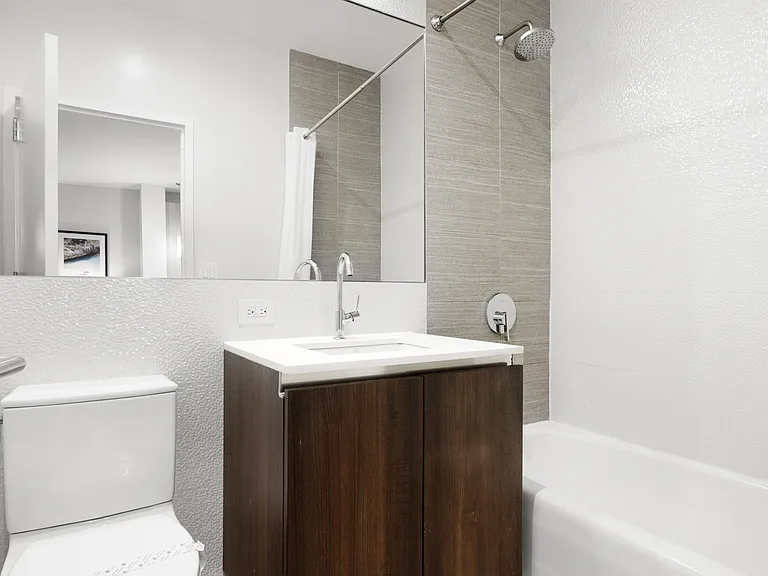 15 Park Row #10F — Photo 7