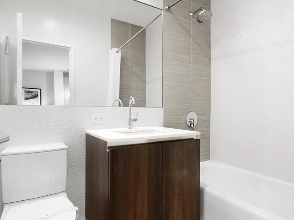 15 Park Row image 6 of 15