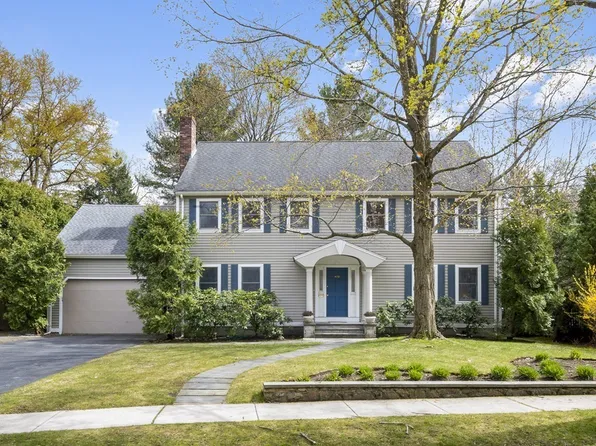 478 Clinton Rd, Brookline, MA 02467