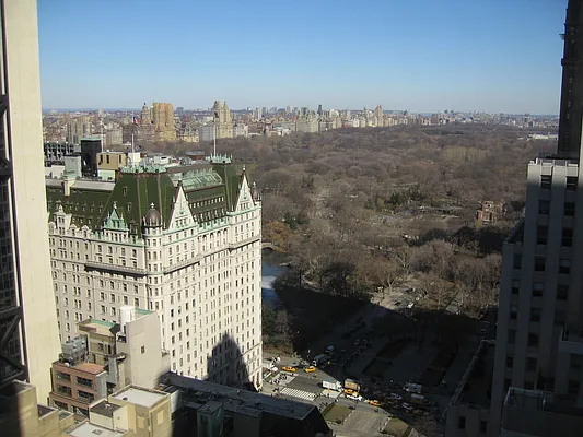 Rented by NY NY Condo, Inc | media 19