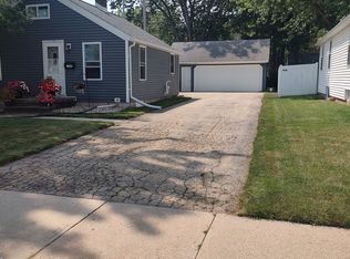 1709 N Helen St, Appleton, WI 54911