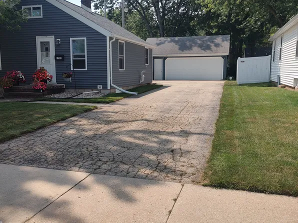 1709 N Helen St, Appleton, WI 54911