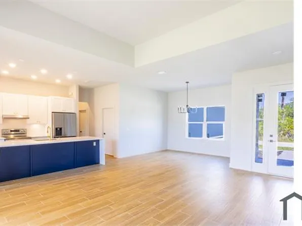 15531 McComb Cir, Port Charlotte, FL 33981