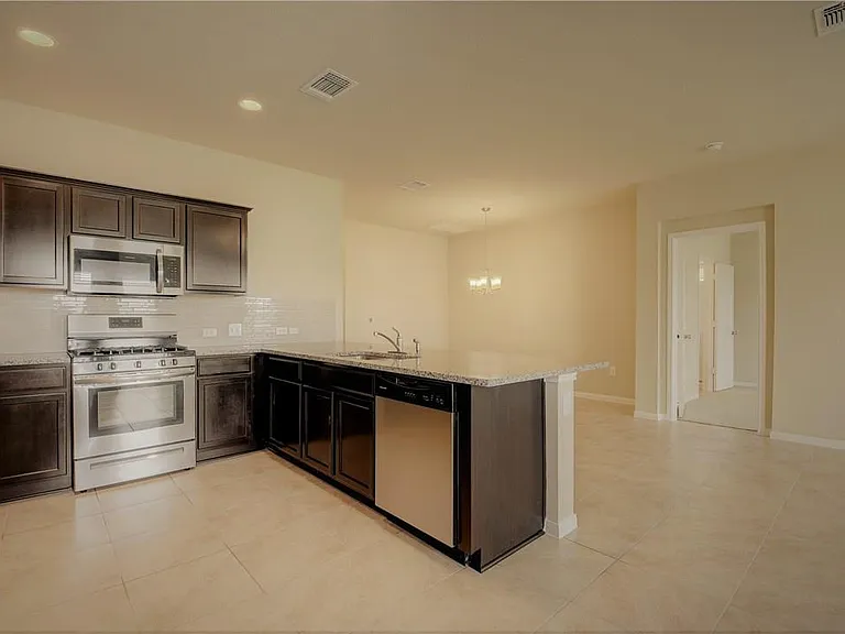 9714 Baden Ln — Photo 19