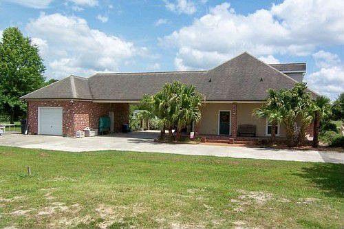 3rd image of 509 Summerfield Dr