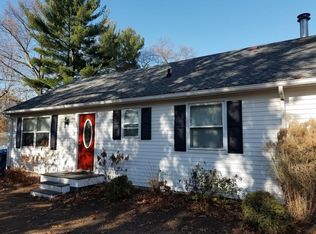 33 Peggy Ln #B, Farmington, CT 06032