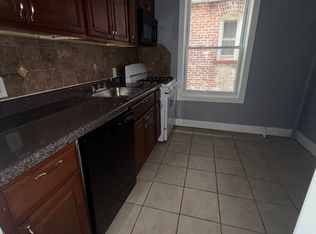 733 Avenue A APT 1, Bayonne, NJ 07002