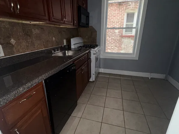 733 Avenue A, Bayonne, NJ