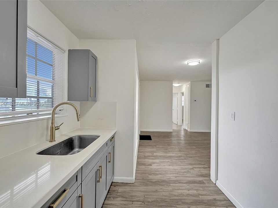 1st image of 3751 NW 25th St