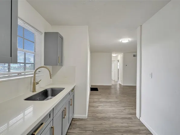 3751 NW 25th St, Fort Lauderdale, FL 33311