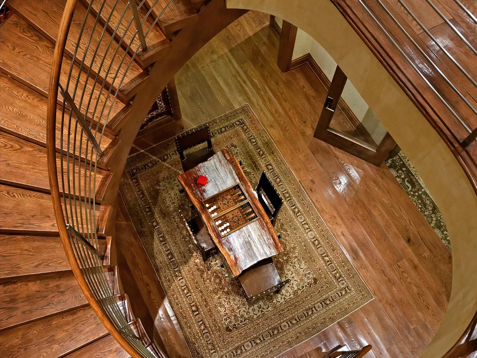 7 bed, 15113 sqft, $225,000 — Photo 3