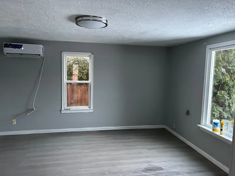 208 E Naches Ave — Photo 15