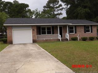 1920 NE Aspen Cir, Fayetteville, NC 28304