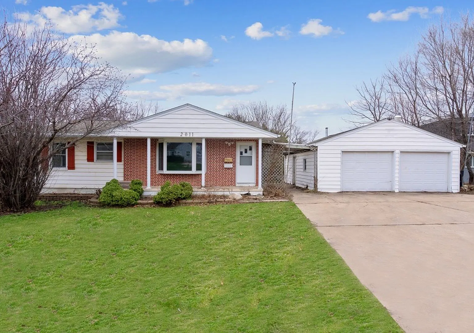 2011 Waterloo Rd - Cedar Falls — Photo 4