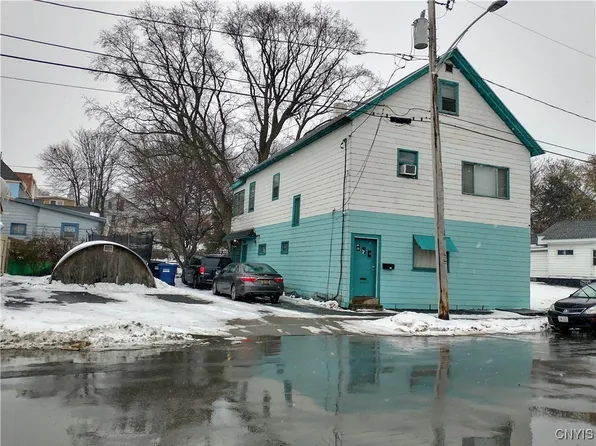 220 Sunset Ave, Syracuse, NY 13208
