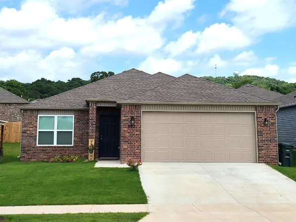993 S Brambling Ln, Fayetteville, AR 72701