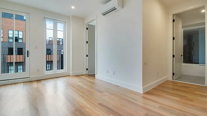 Rented by Nooklyn NYC LLC | media 19