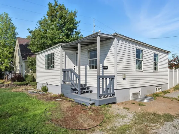 1407 E Wellesley Ave, Spokane, WA 99207