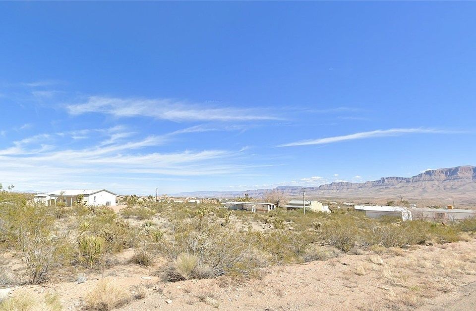 2nd image of 255 E Dellenbaugh Drive
