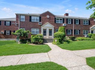 69-17 215th St #A, Oakland Gardens, NY 11364