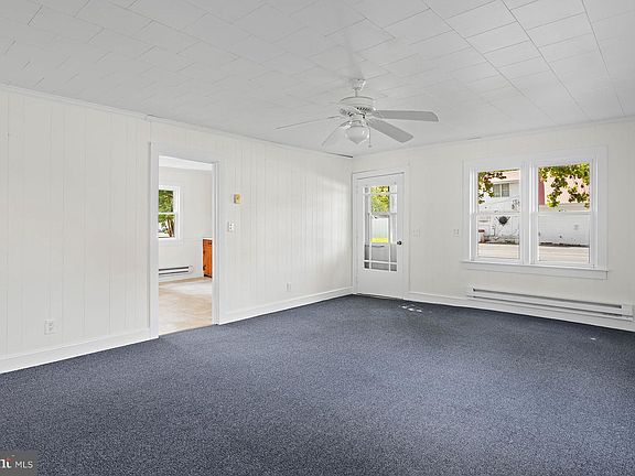 5th image of 21737 Zoar Rd