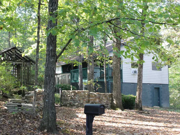 331 County Road 847, Crane Hill, AL 35053