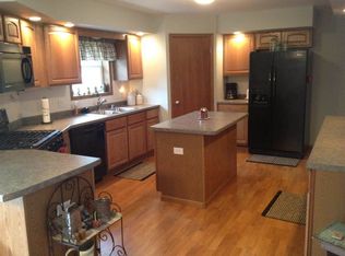 207 S Ely St, Clarksville, IA 50619