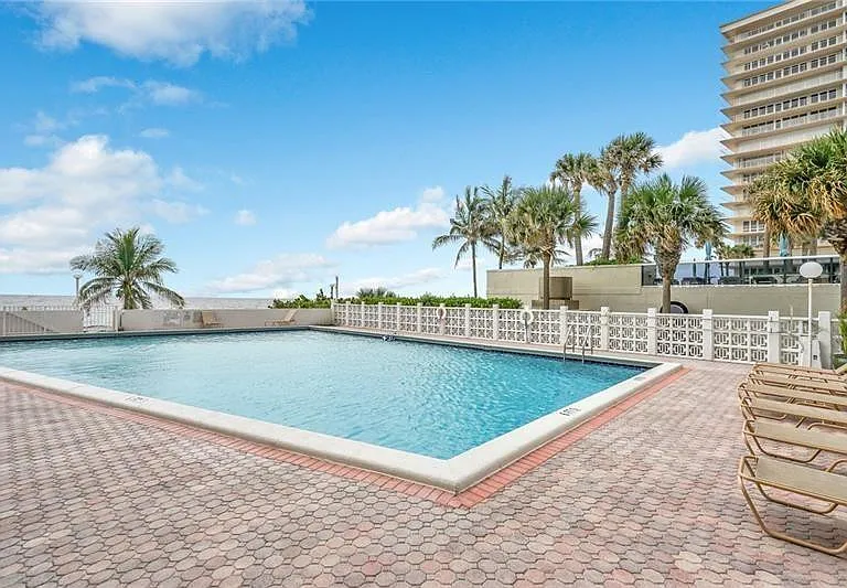 4250 Galt Ocean Dr #15A — Photo 4