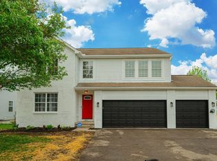 3827 Lake Lanier Dr, Grove City, OH 43123