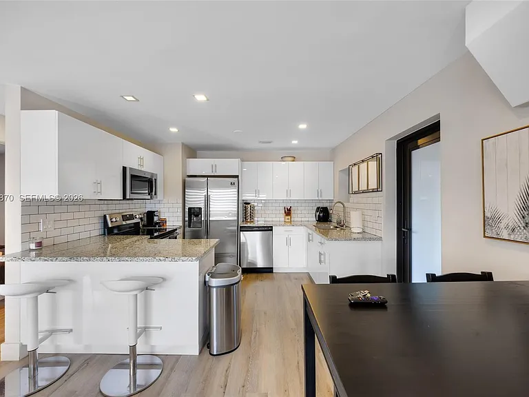 5612 NW 11th Ave — Photo 10