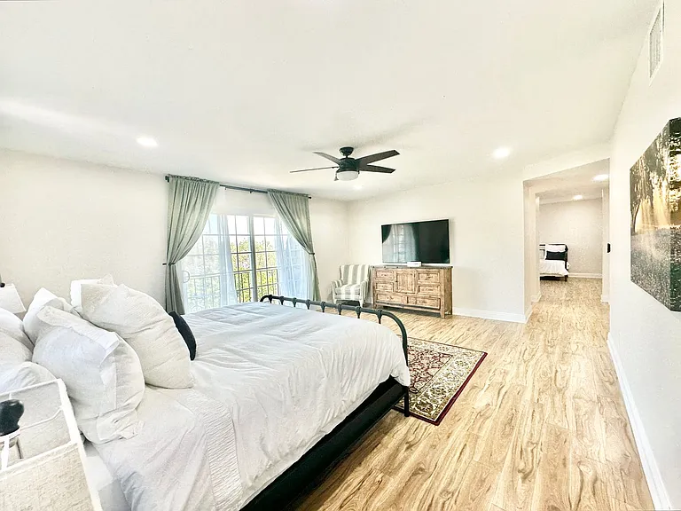 9431 W Lilac Rd #1 — Photo 46