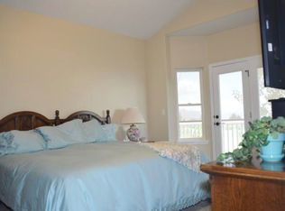 74 S Eaglewood Dr, North Salt Lake, UT 84054