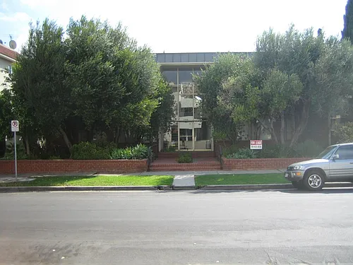 11920 Mayfield Ave #12 Photo 1