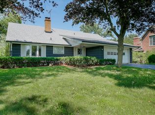 15W360 62nd St, Burr Ridge, IL 60527