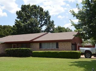 1504 Dory Ln, Irving, TX 75061