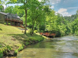 420 Spring Valley Ln, Ellijay, GA 30540