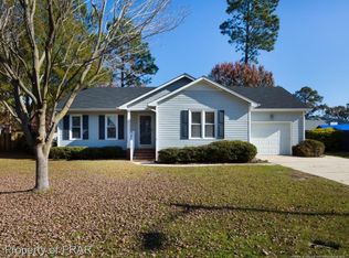 923 Rim Rd, Fayetteville, NC 28314