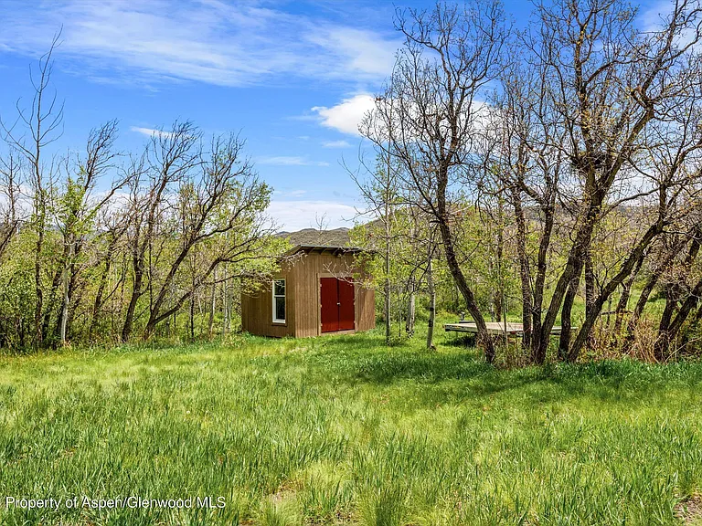 707 Shield O Rd — Photo 42