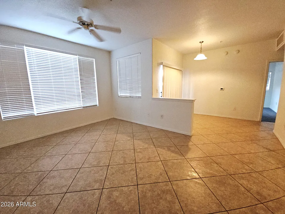 1720 E Thunderbird Rd #1114