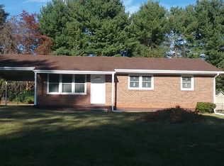 472 Saddleridge Rd, Bassett, VA 24055