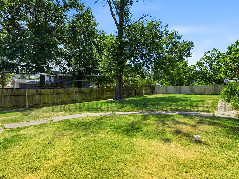 8115 E Mockingbird St — Photo 11