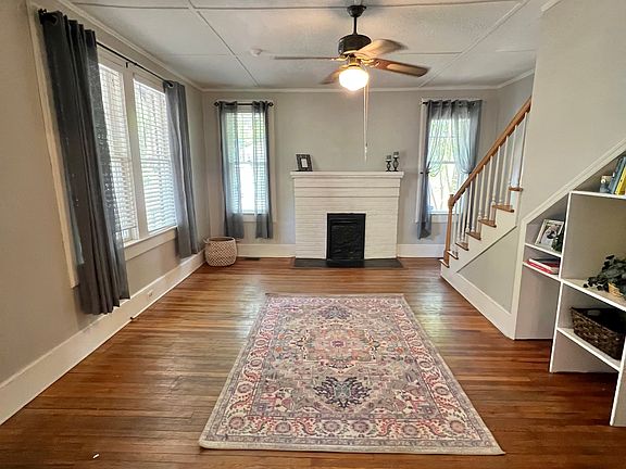 decorative fireplace, not suitable for use